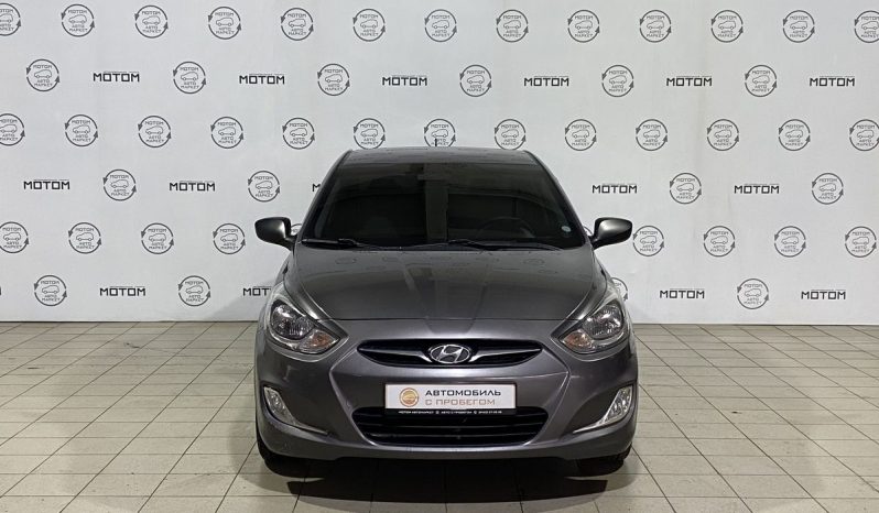 Hyundai Solaris, 2011 full