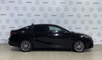 Kia Cerato, 2022 full