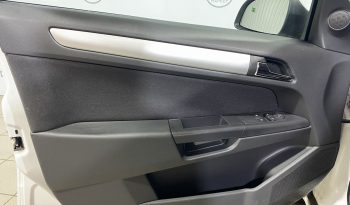 Opel Astra, 2011 full