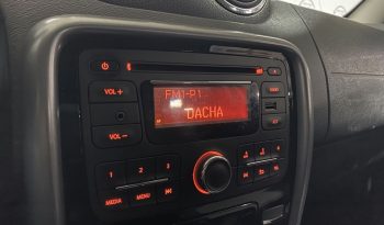 Renault Duster, 2012 full