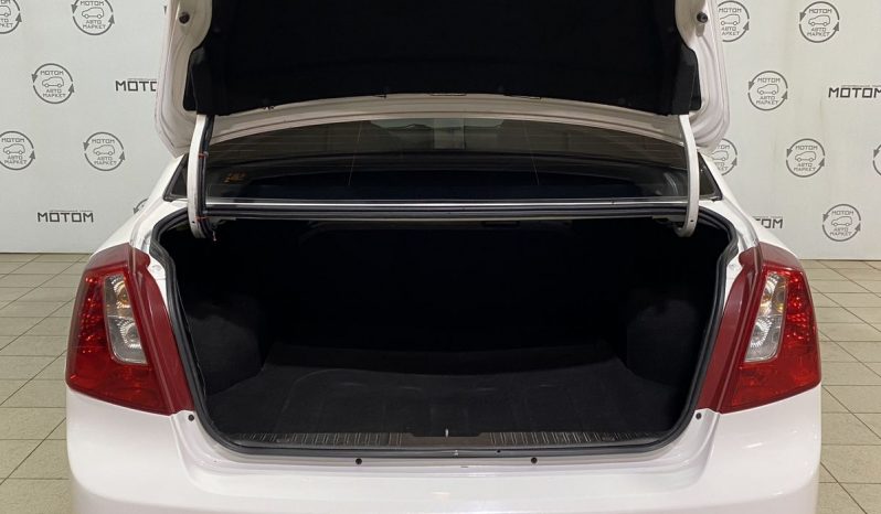 Chevrolet Lacetti, 2012 full