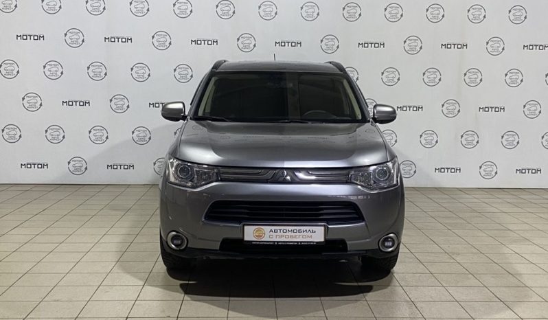 Mitsubishi Outlander, 2012 full