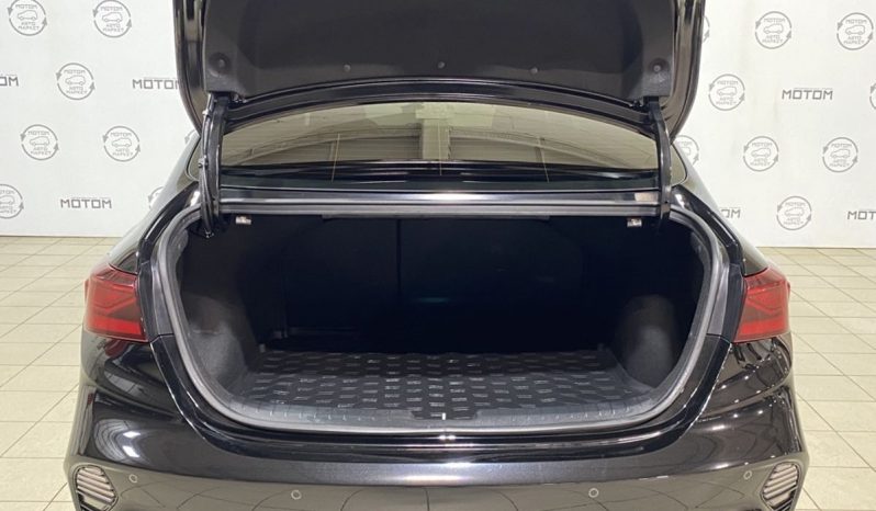 Kia Cerato, 2022 full