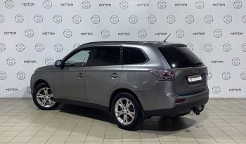 Mitsubishi Outlander, 2012 full