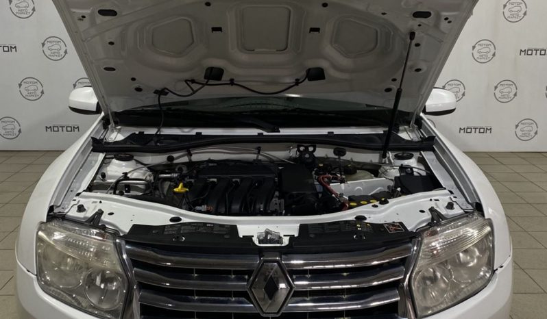 Renault Duster, 2012 full