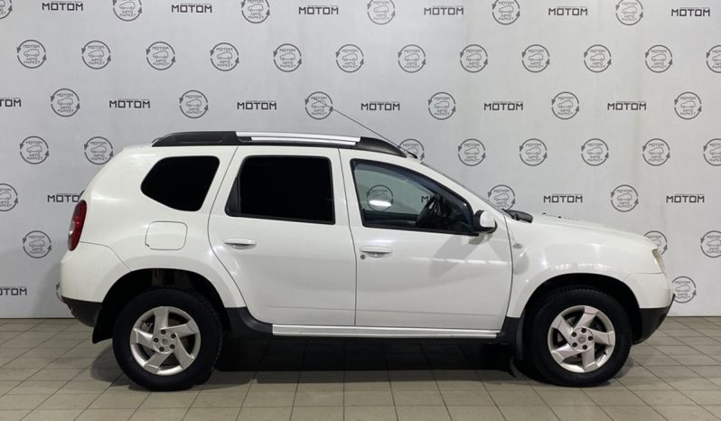 Renault Duster, 2012 full