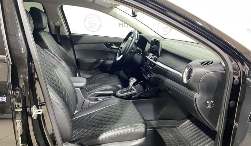 Kia Cerato, 2022 full