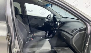 Hyundai Solaris, 2011 full