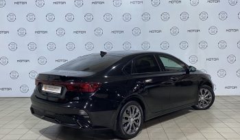 Kia Cerato, 2022 full