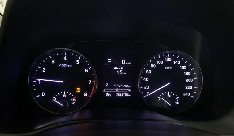 Hyundai Elantra, 2017 full