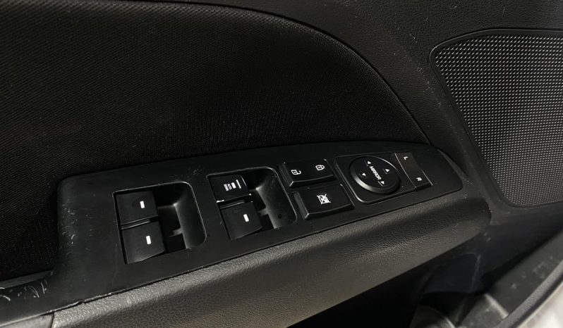 Hyundai Elantra, 2017 full