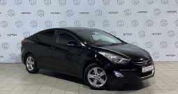 Hyundai Elantra, 2013