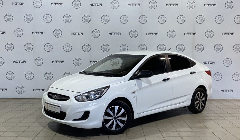 Hyundai Solaris, 2013 full