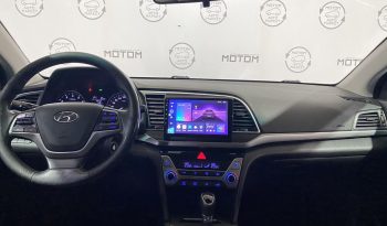 Hyundai Elantra, 2017 full