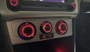 Volkswagen Polo, 2011 full