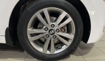 Hyundai Elantra, 2017 full