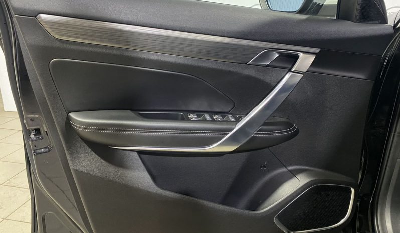 Geely Atlas Pro, 2022 full