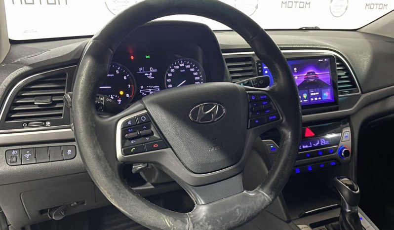 Hyundai Elantra, 2017 full