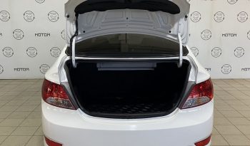 Hyundai Solaris, 2013 full