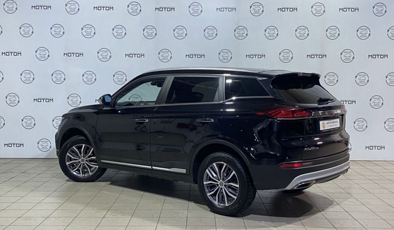 Geely Atlas Pro, 2022 full