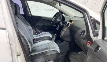 Opel Corsa, 2010 full