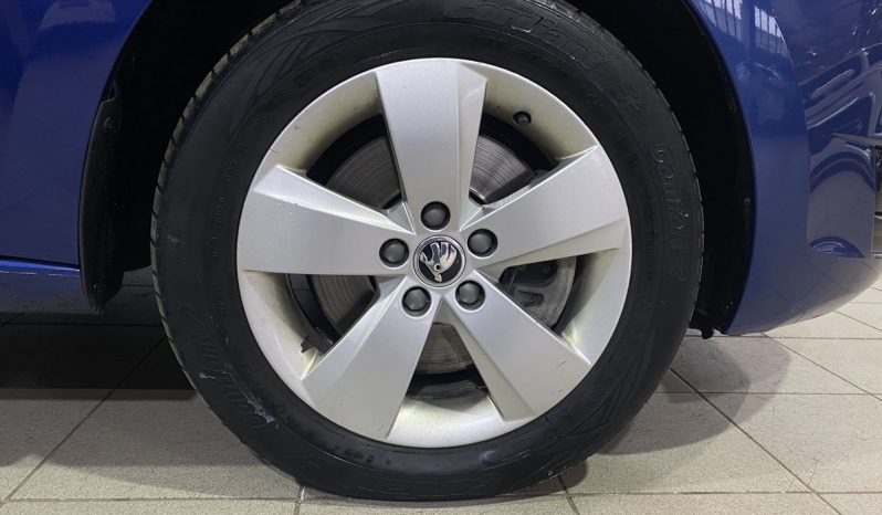 Skoda Rapid, 2019 full