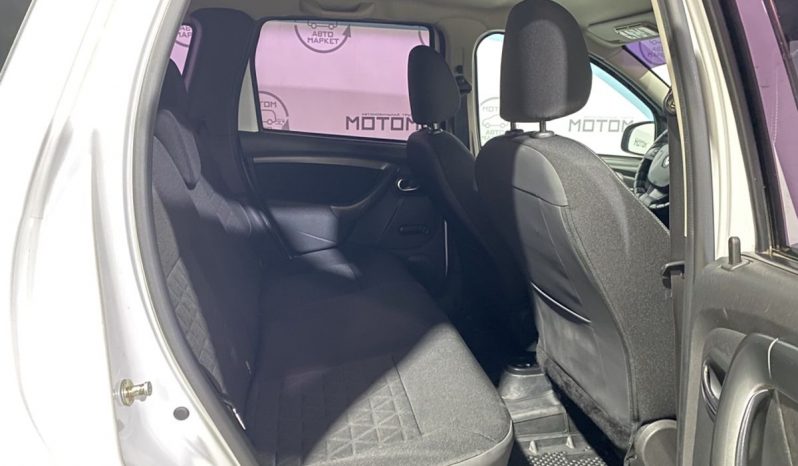 Renault Duster, 2018 full