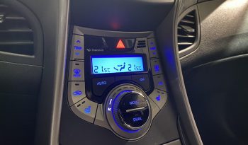 Hyundai Elantra, 2013 full