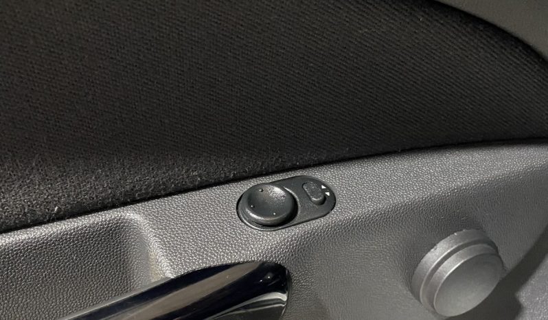 Opel Corsa, 2010 full