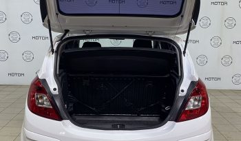 Opel Corsa, 2010 full