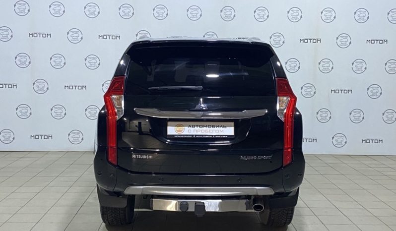 Mitsubishi Pajero Sport, 2017 full