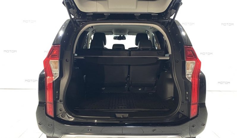 Mitsubishi Pajero Sport, 2017 full