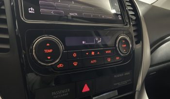 Mitsubishi Pajero Sport, 2017 full