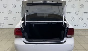 Volkswagen Polo, 2011 full