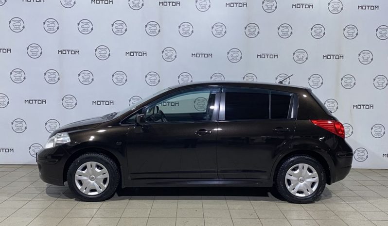 Nissan Tiida, 2012 full