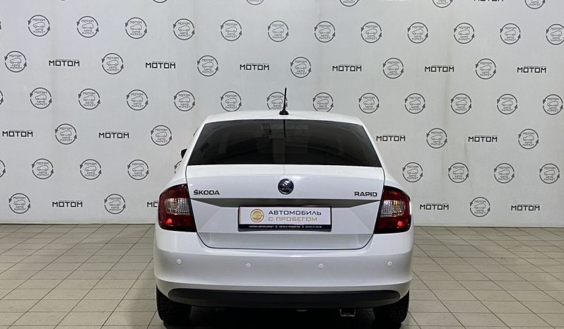 Skoda Rapid, 2017 full