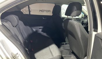 Skoda Rapid, 2017 full