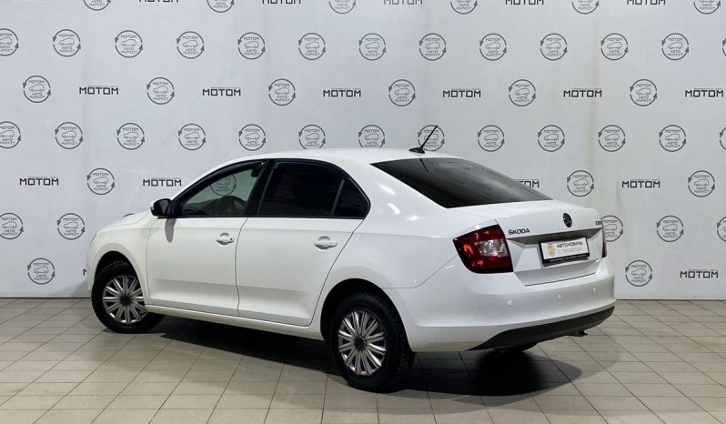 Skoda Rapid, 2017 full