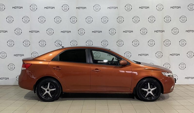 Kia Cerato, 2011 full