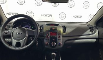 Kia Cerato, 2011 full