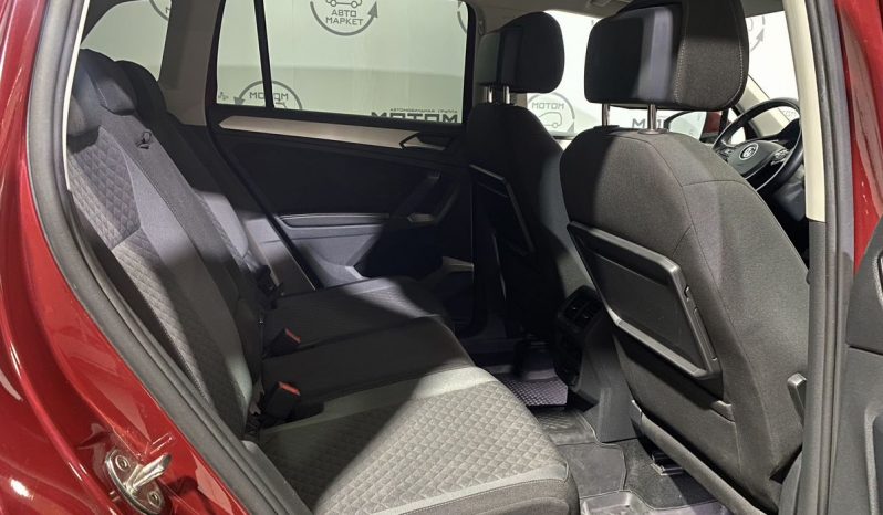 Volkswagen Tiguan, 2020 full