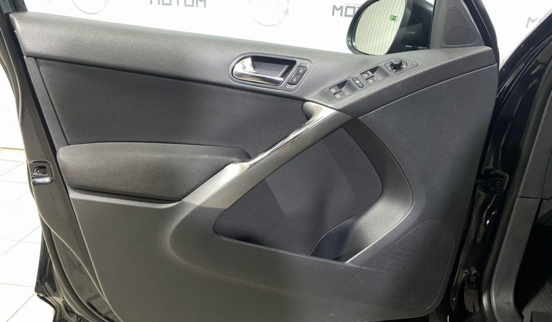 Volkswagen Tiguan, 2008 full