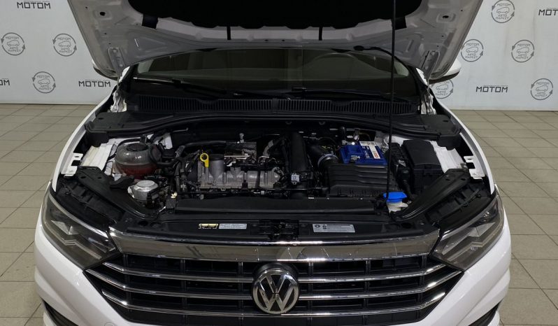 Volkswagen Jetta, 2019 full