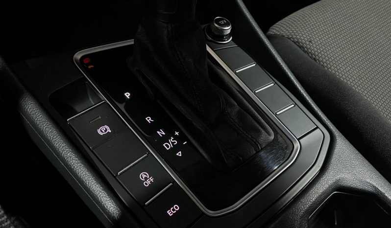 Volkswagen Jetta, 2019 full