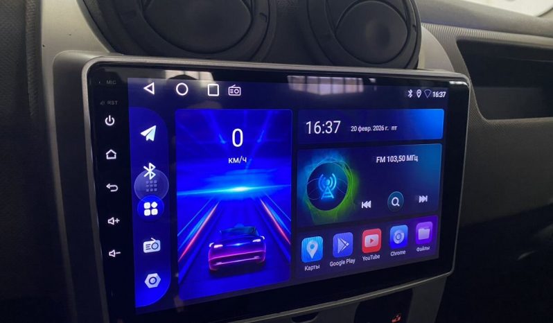 Renault Logan, 2011 full