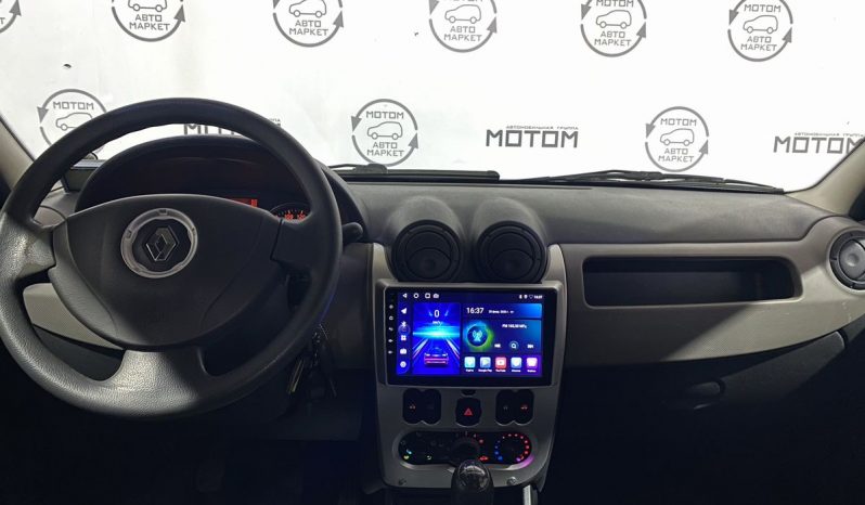 Renault Logan, 2011 full