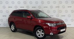 Mitsubishi Outlander, 2014