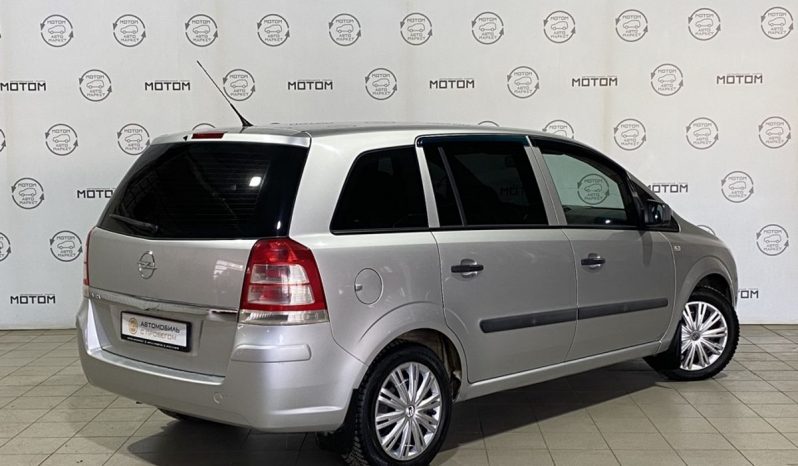 Opel Zafira, 2011 full