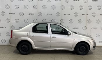 Renault Logan, 2013 full