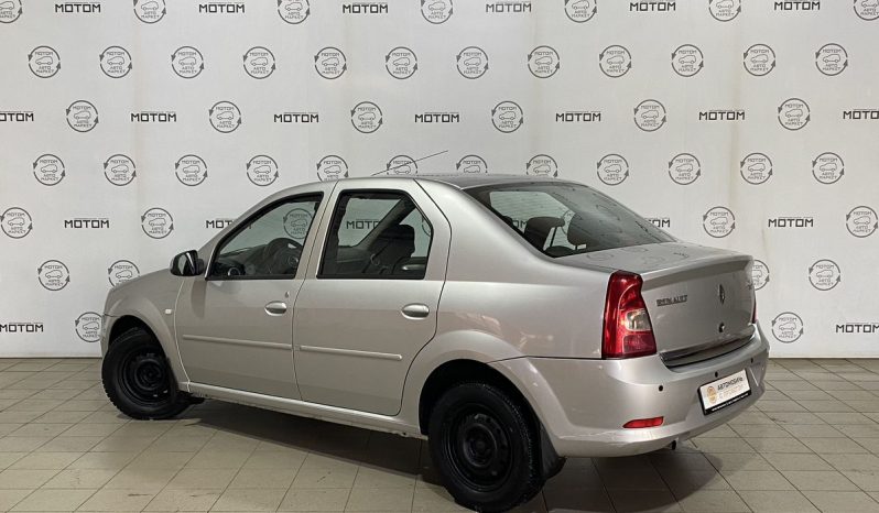 Renault Logan, 2013 full